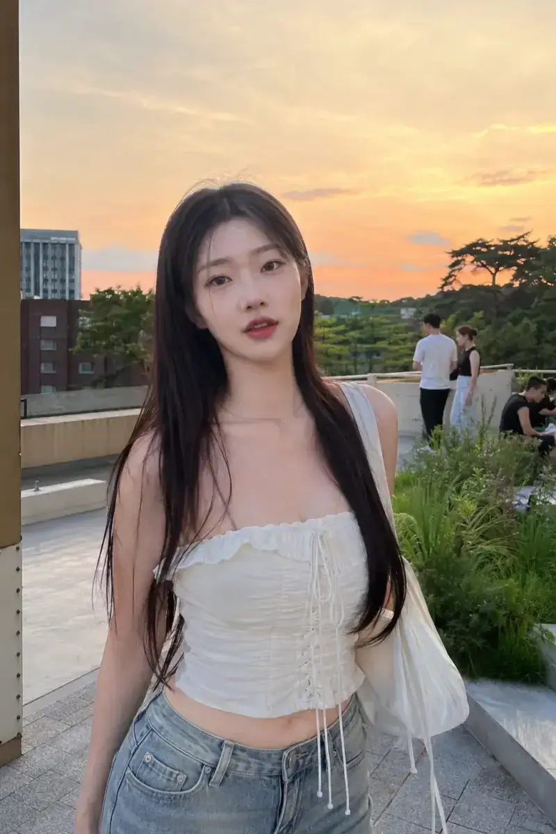 평범한 일상속 존예녀들의 내용을 보여주는 이미지 관련 이미지 24