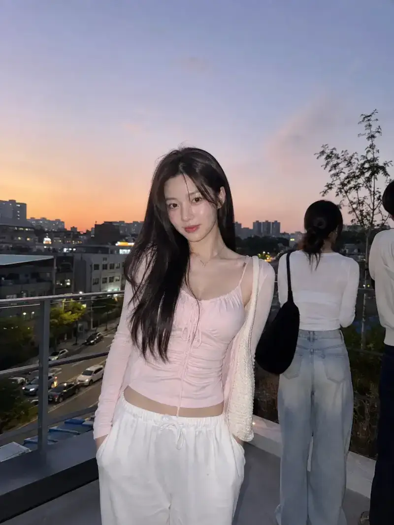 평범한 일상속 존예녀들의 내용을 보여주는 이미지 관련 이미지 7