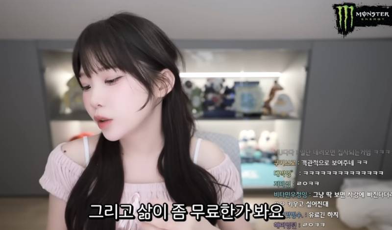 요즘 20대들이 펫샵가서 돈주고 생명 사오는 이유의 내용을 보여주는 이미지 관련 이미지 7