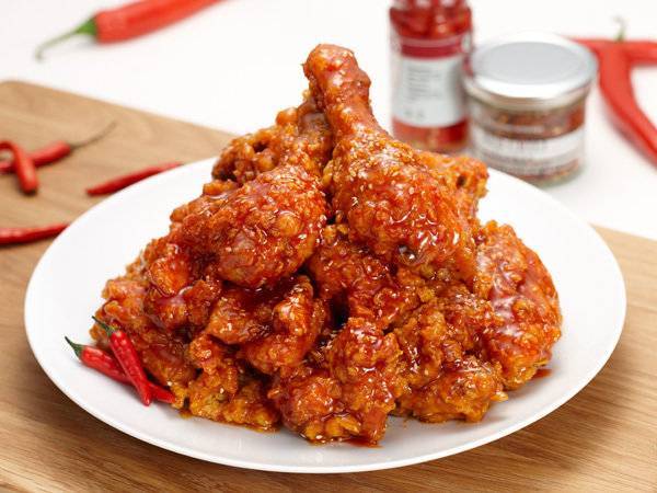 사람마다 갈리는 치맥 GOAT 메뉴의 내용을 보여주는 이미지 관련 이미지 2