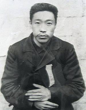 대한민국의 가장 깊은 곳을 지키고 있는 독립운동가들의 내용을 보여주는 이미지 관련 이미지 3
