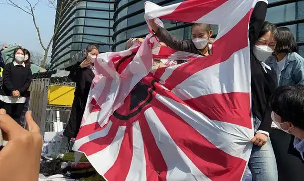 한국인이라면 광복절에 무조건 봐줘야 하는 짤의 내용을 보여주는 이미지 관련 이미지 5