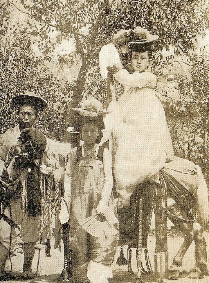 조선시대 기생의 몸단장의 내용을 보여주는 이미지 관련 이미지 10