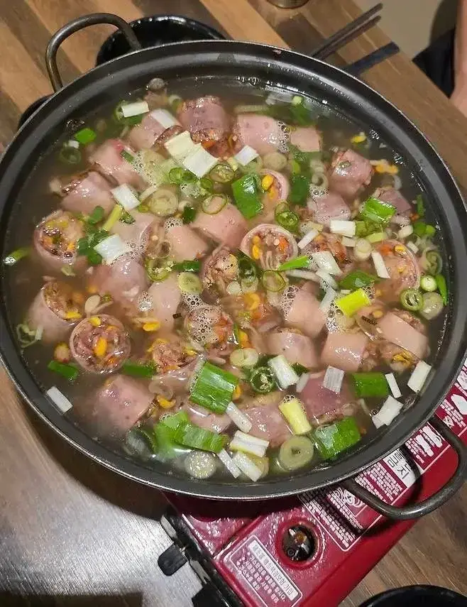 논란이라는 순대국밥 1인분 포장의 내용을 보여주는 이미지 관련 이미지 2