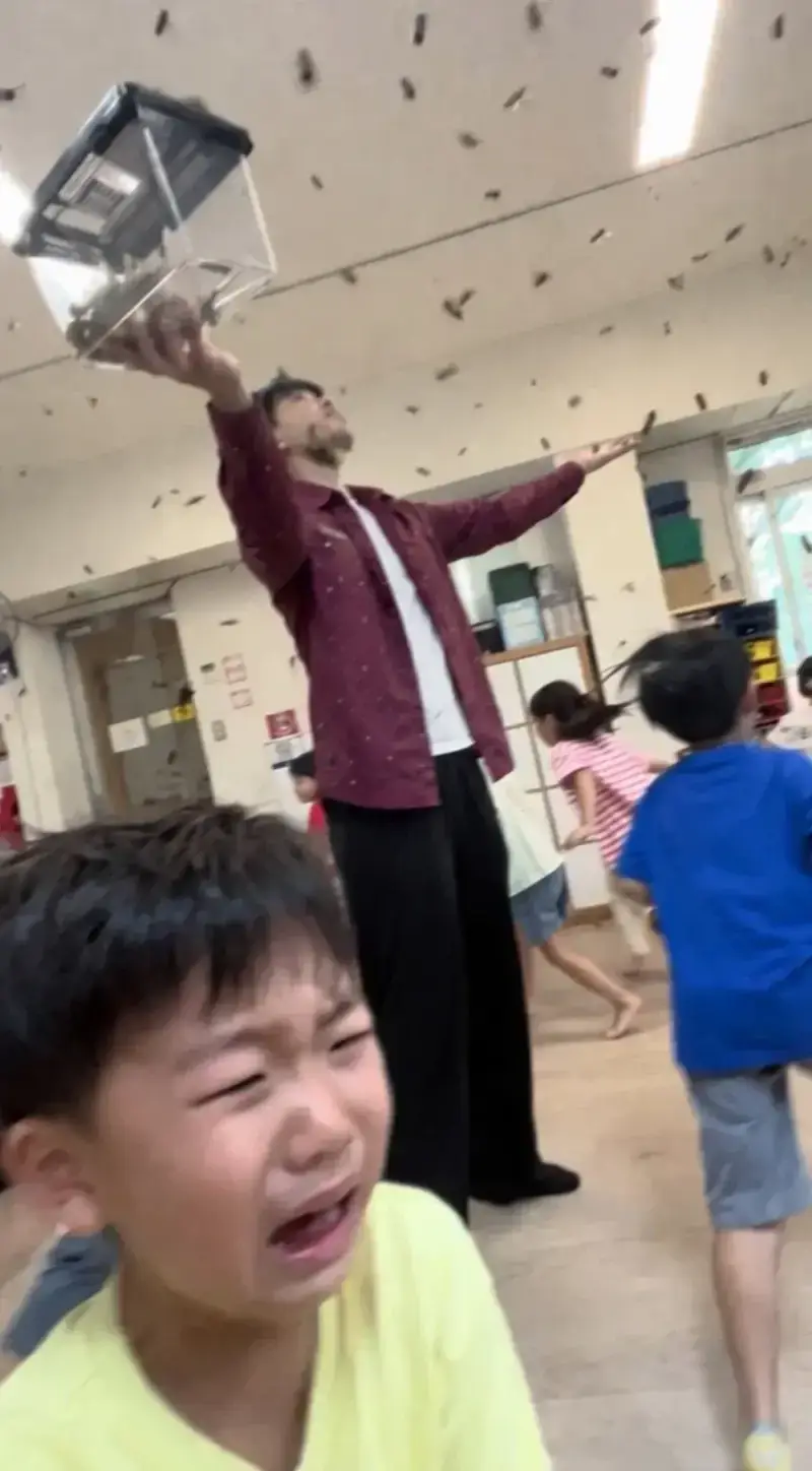 Internet_20260504_193717_11.webp 밈이 되버린 AI 공익 사진들