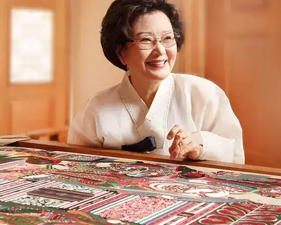 너무 영롱하고 아름다운 자수의 내용을 보여주는 이미지 관련 이미지 3