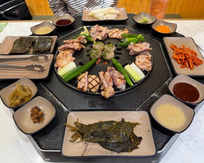 점점 없어지고 있는 매장의 내용을 보여주는 이미지 관련 이미지 2