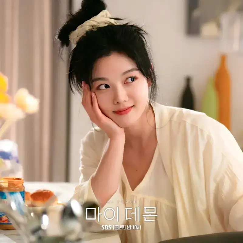 김유정의 인생캐릭터는 뭐라고 생각해?의 내용을 보여주는 이미지 관련 이미지 27
