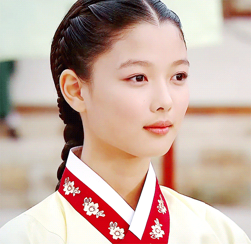 김유정의 인생캐릭터는 뭐라고 생각해?의 내용을 보여주는 이미지 관련 이미지 6