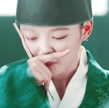 김유정의 인생캐릭터는 뭐라고 생각해?의 내용을 보여주는 이미지 관련 이미지 7