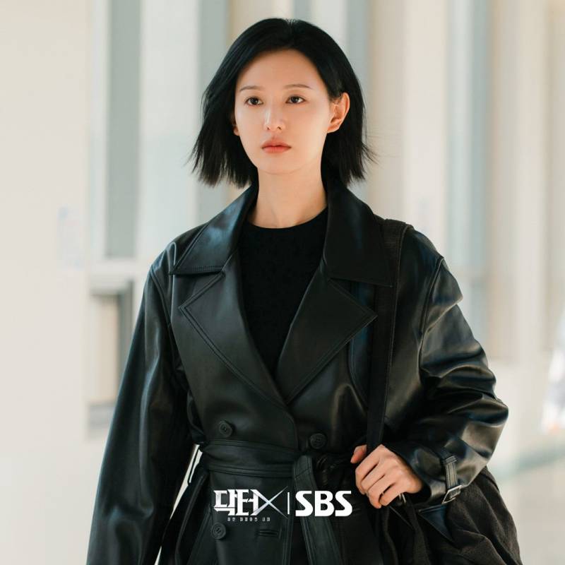 오늘 뜬 닥터x 김지원 스틸�의 내용을 보여주는 이미지 관련 이미지 4
