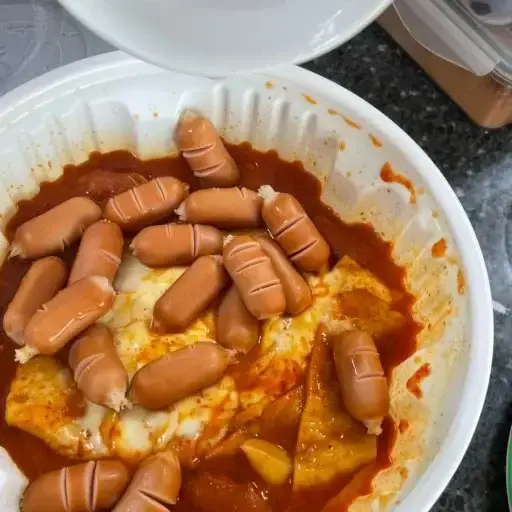 생각보다 호불호 크게 갈린다는 엽떡 토핑의 내용을 보여주는 이미지 관련 이미지 2