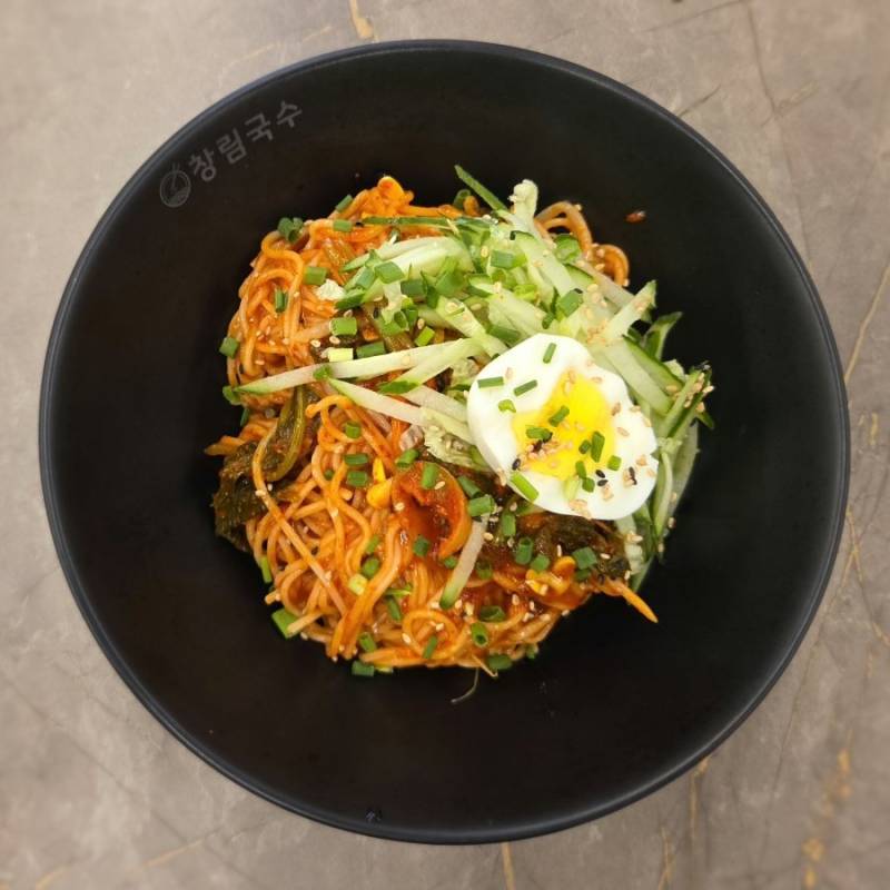 7,000원이라는 열무비빔국수의 내용을 보여주는 이미지 관련 이미지 2