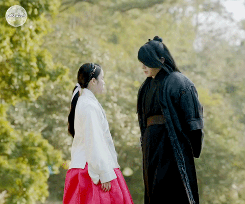 10년전 동시간대 방영된 구르미 그린 달빛 / 달의 연인 보보경심 려의 내용을 보여주는 이미지 관련 이미지 12