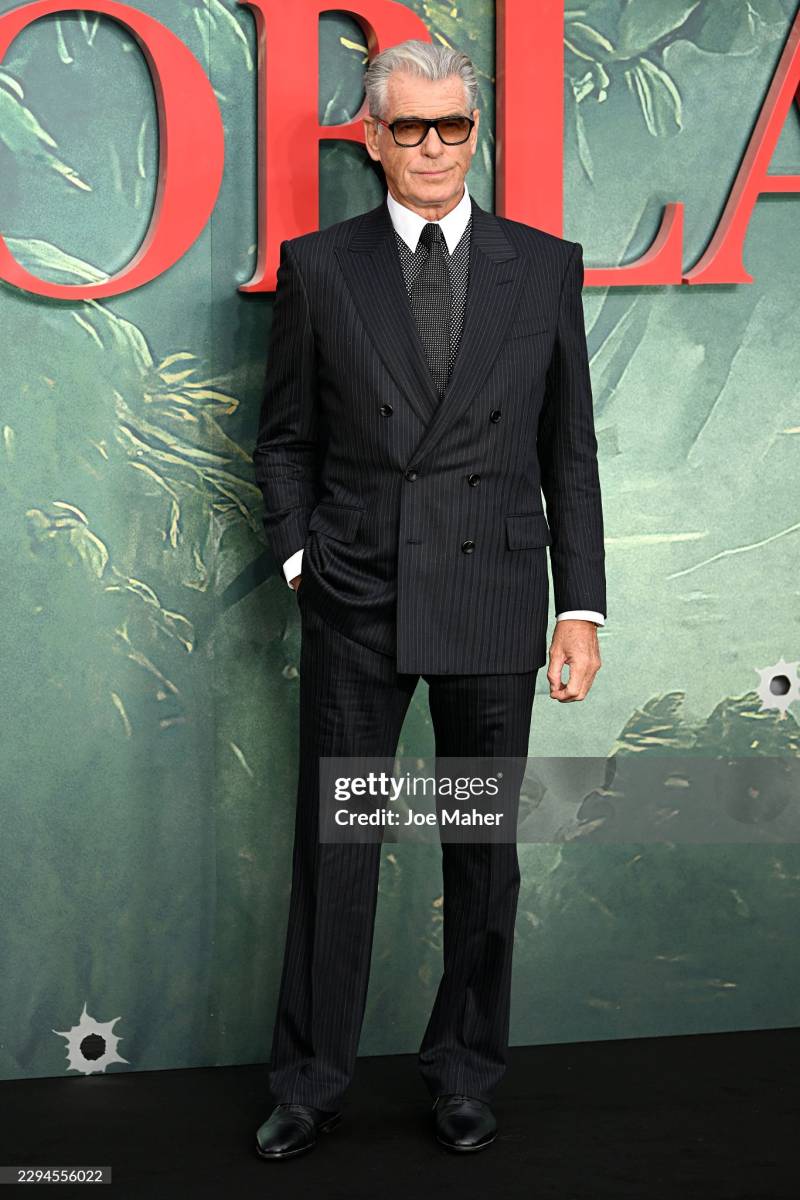 007 해도 될거 같은 피어스 브로스넌의 내용을 보여주는 이미지 관련 이미지 7