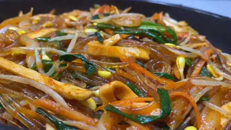 정말 맛있다는 전라도식 빨간 콩나물잡채의 내용을 보여주는 이미지 관련 이미지 4