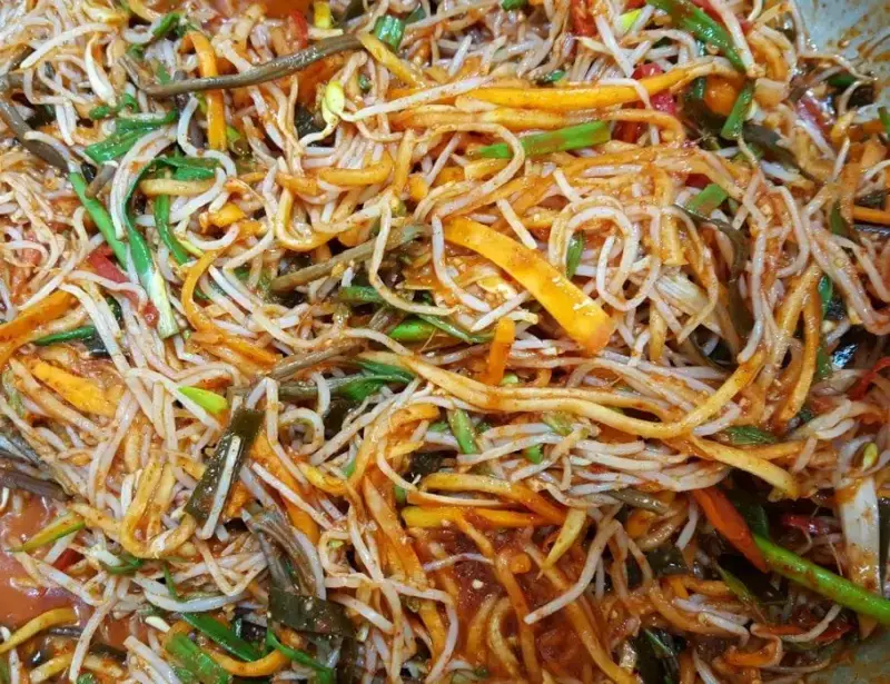 정말 맛있다는 전라도식 빨간 콩나물잡채의 내용을 보여주는 이미지 관련 이미지 7