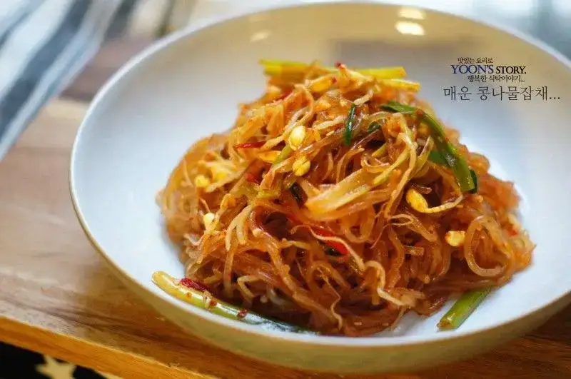 정말 맛있다는 전라도식 빨간 콩나물잡채의 내용을 보여주는 이미지 관련 이미지 8