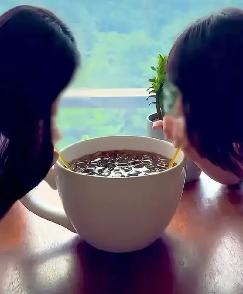 양산 카페에 있다는 대용량 아메리카노 실물 ㅎㄷ�의 내용을 보여주는 이미지 관련 이미지 4