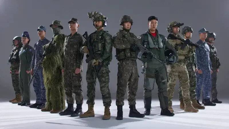 고등학교 교사 "직업군인 되지마라"... 군대 비하 논란의 내용을 보여주는 이미지 관련 이미지 2