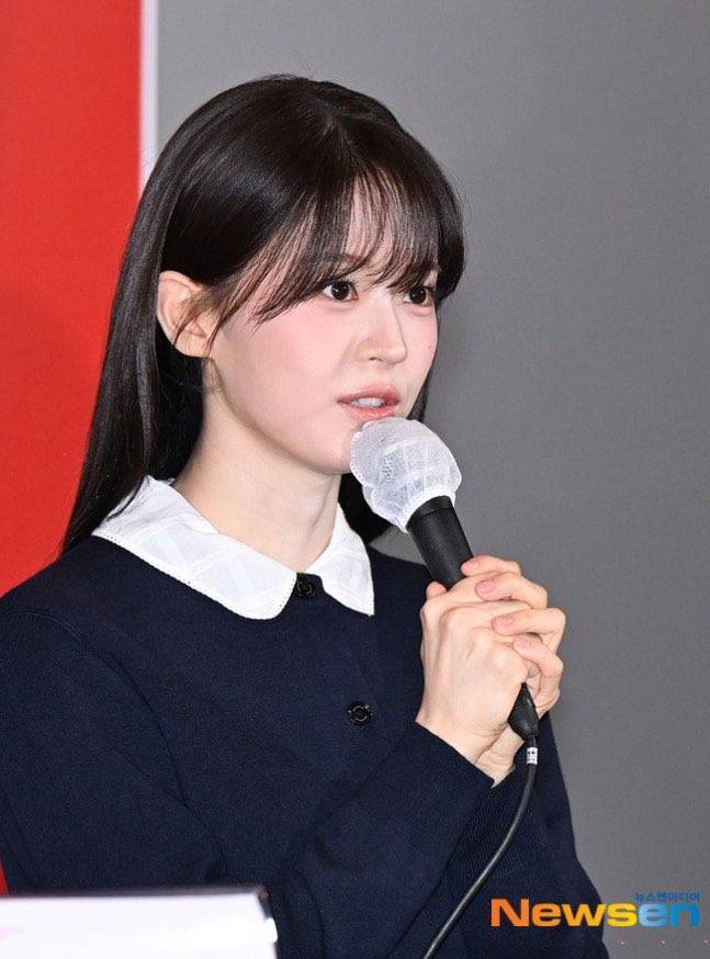 부국제에서 전소영의 내용을 보여주는 이미지 관련 이미지 3