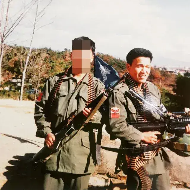 대한민국 육군 계급장의 변천사의 내용을 보여주는 이미지 관련 이미지 11