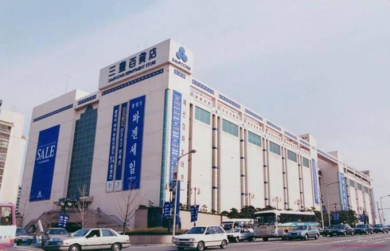 삼풍백화점 붕괴전 모습의 내용을 보여주는 이미지