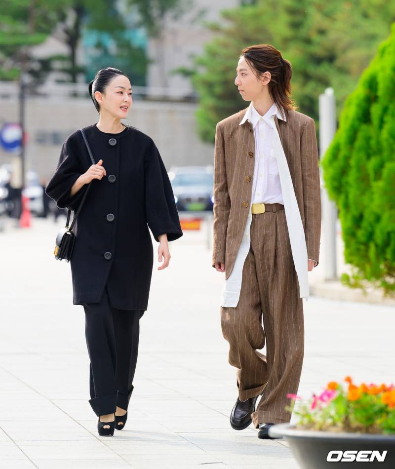 아들이랑 행사 나온 자우림 김윤아의 내용을 보여주는 이미지