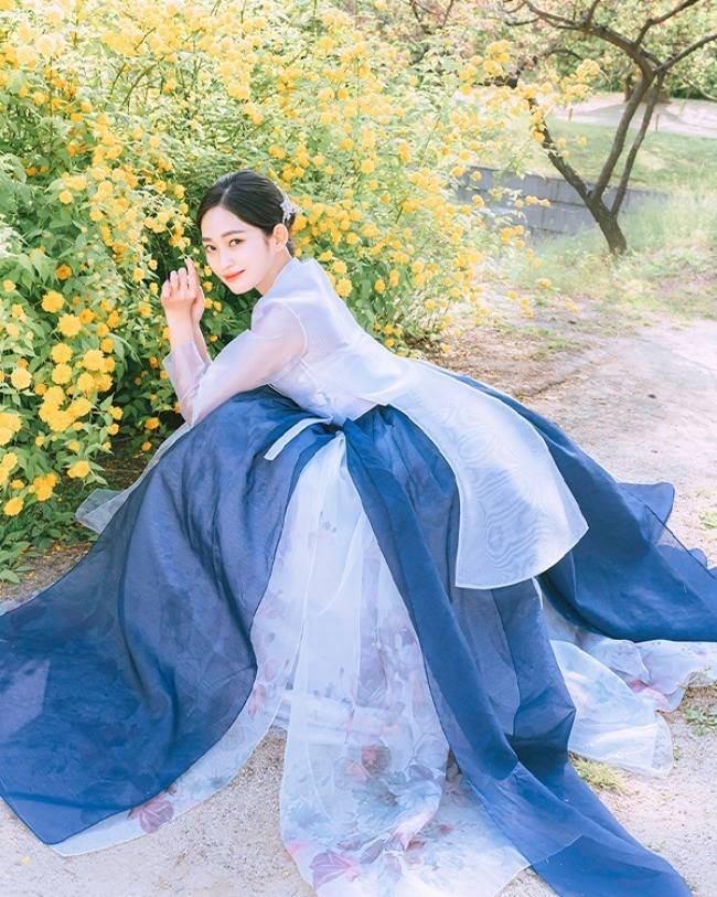 풍성한 꽃봉오리같은 한복 갈래치마 모음의 내용을 보여주는 이미지 관련 이미지 9