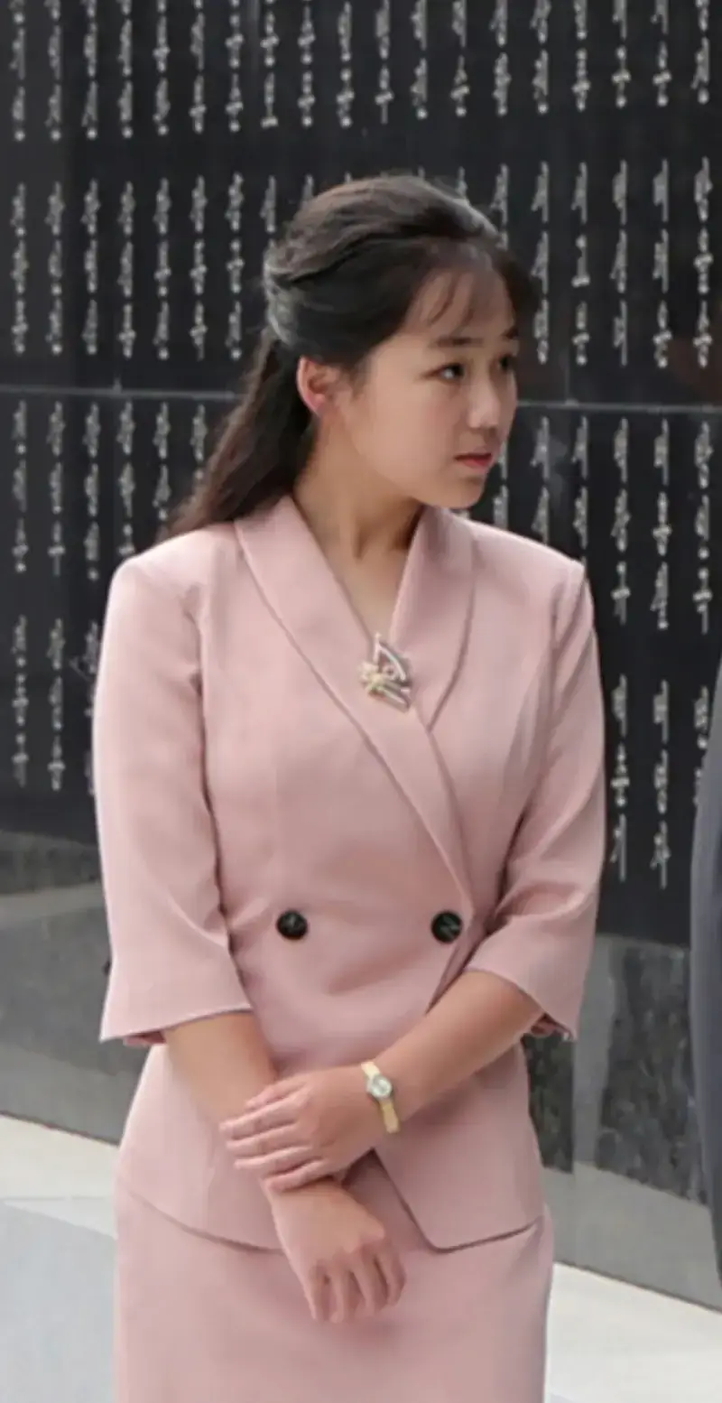 이 셋 동갑임의 내용을 보여주는 이미지 관련 이미지 2