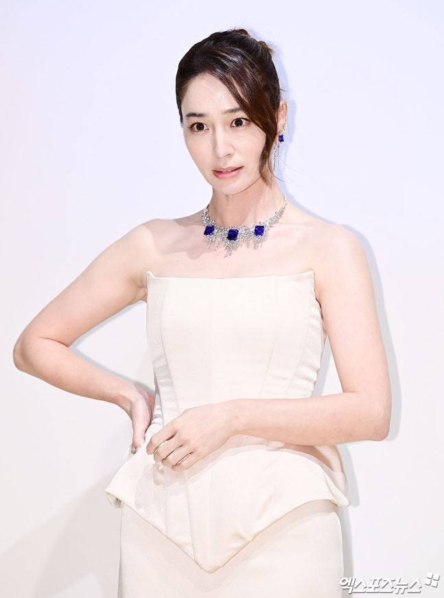 프레드 하이주얼리 포토콜 이민정의 내용을 보여주는 이미지 관련 이미지 5