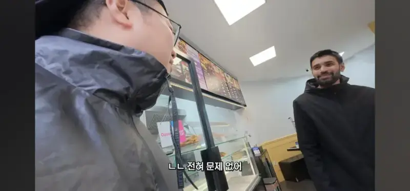 유튜브에 나온 프랑스 시위 3일 뒤 모습의 내용을 보여주는 이미지 관련 이미지 6