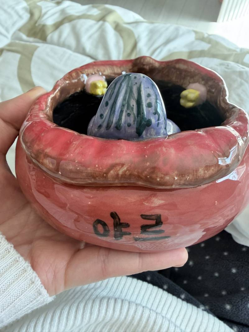 .......... 외국인친구랑 도자기 만들었는데 그냥말도안나옴 저기 오트밀해드신대...의 내용을 보여주는 이미지 관련 이미지 2