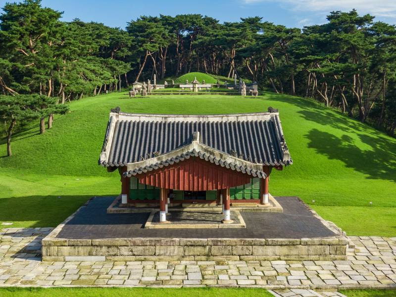 조선 최고의 명당이라는 세종대왕릉의 내용을 보여주는 이미지 관련 이미지 3