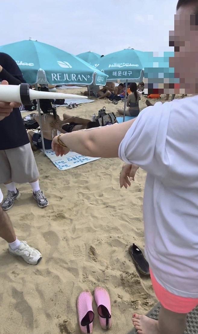 해운대에서 선크림 홍보 방법의 내용을 보여주는 이미지 관련 이미지 3