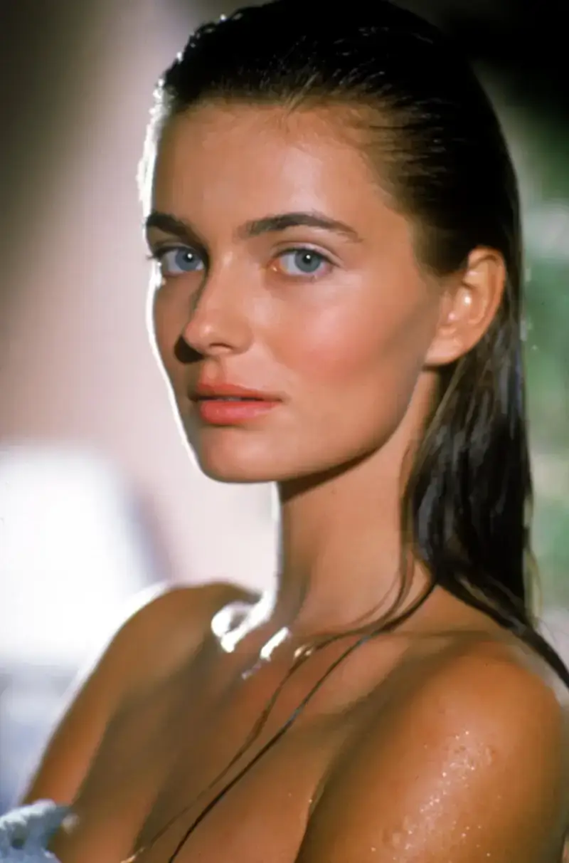 Supermodel Paulina Porizkova on Aging, Battling Anxiety and Making Her Rockstar Marriage Last