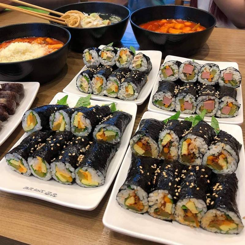 매니아층 탄탄한 김밥의 내용을 보여주는 이미지