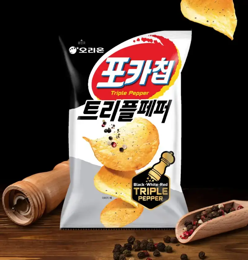 트리플 페퍼 맛인데 컴플레인 들어와서 패키지 바꾼 감자칩의 내용을 보여주는 이미지